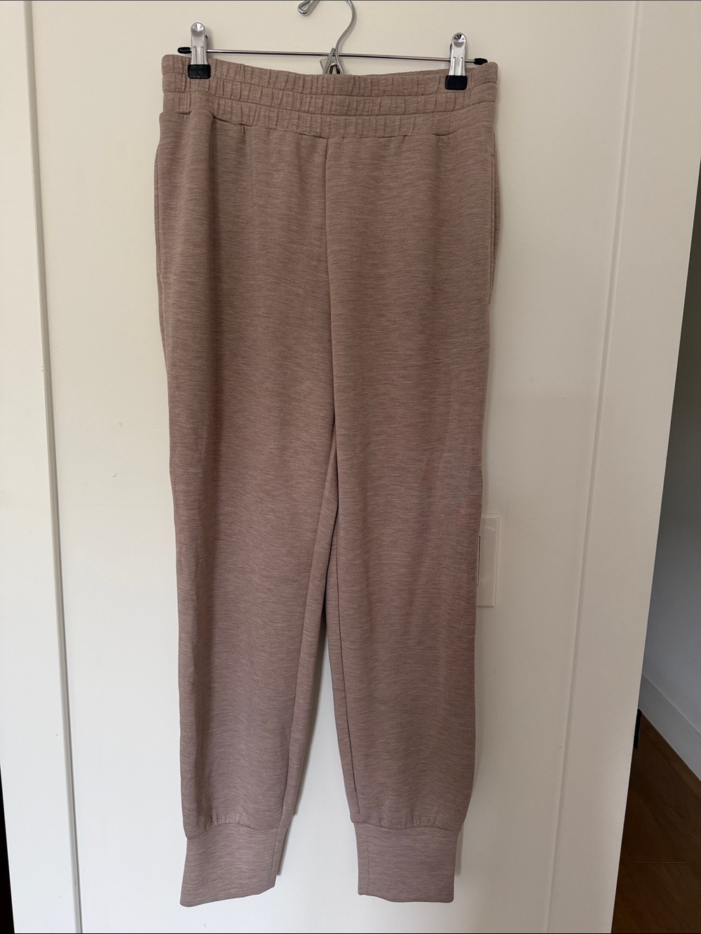 Varley Women's Taupe Jogger Track Pants